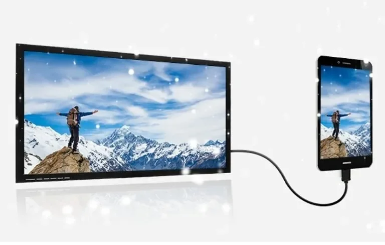 راهنمای جامع اتصال گوشی‌های اندروید و آیفون به تلویزیون‌های سونی و پاناسونیک با روش‌های بی‌سیم و کابل HDMI. آموزش کامل و قدم‌به‌قدم برای پخش فیلم، عکس و بازی.